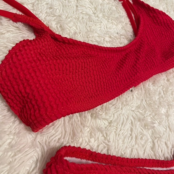 Red swimsuit - Picture 2 of 3